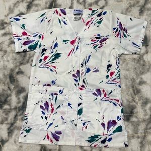 Landau Scrub Top